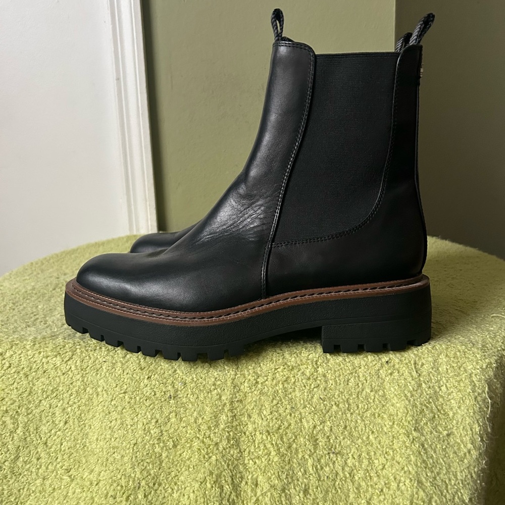 NWOB Sam Edelman Black Leather Ankle Boots Sz 8.5 - Picture 7 of 14